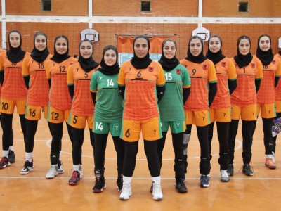 توقف بانوان والیبالیست مس رفسنجان در اصفهان